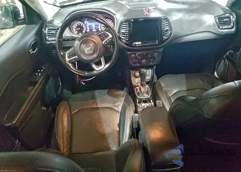 2021 Jeep Compass Limited z USA, uszkodzony, nr VIN 3C4NJDCB2MT572445